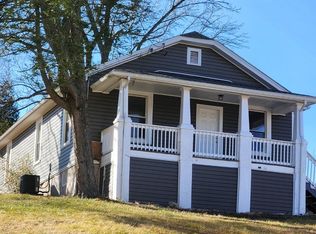 710 Mecca St NE, Roanoke, VA 24012