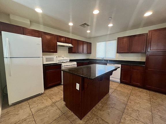 4th image of 8928 Dorrell Ln