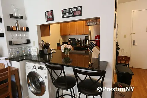 229 E 13th St #4A Photo 1