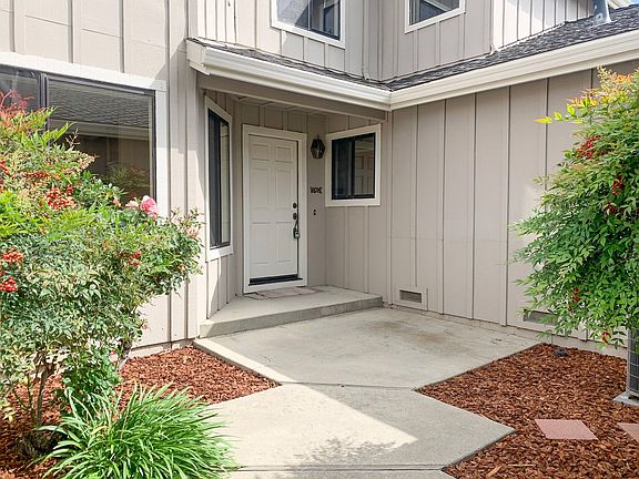 3rd image of 840 Duffin Dr