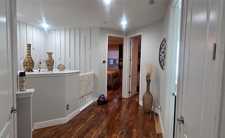 14064 Helsby St — Photo 13