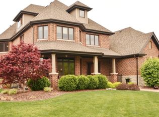 10735 Olde Mill Dr, Orland Park, IL 60467