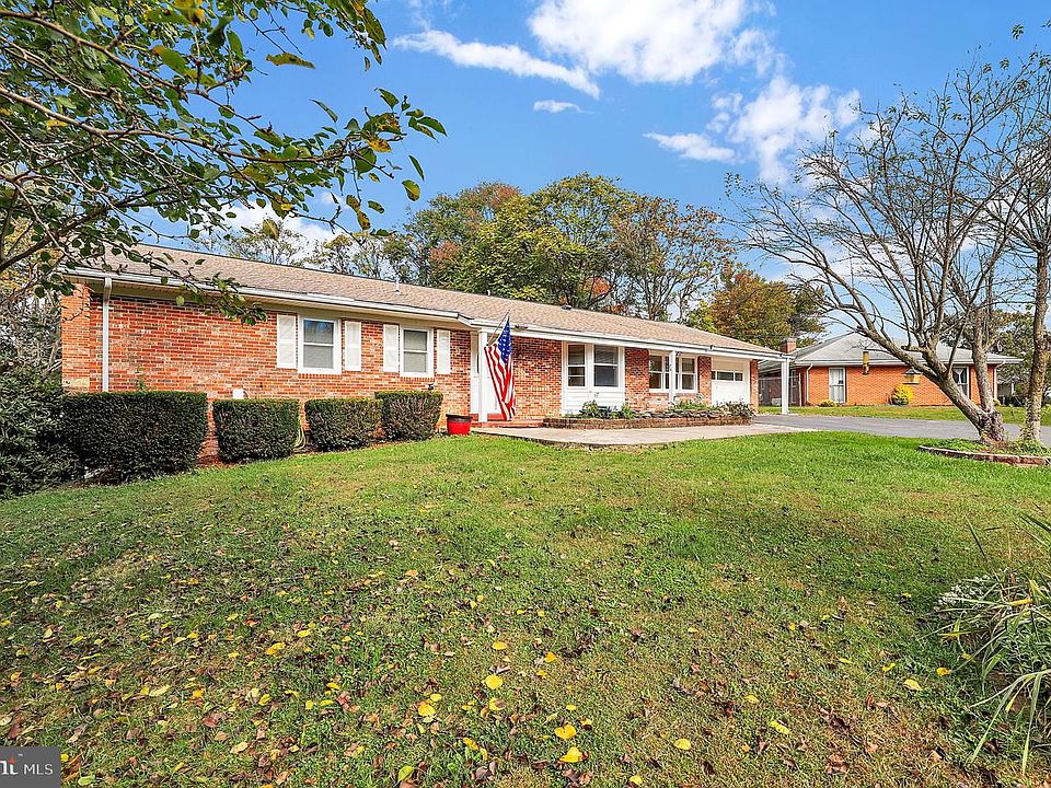 1st image of 28924 Ridge Rd