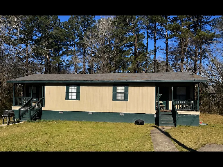 109 Holly Dr #1 — Photo 6