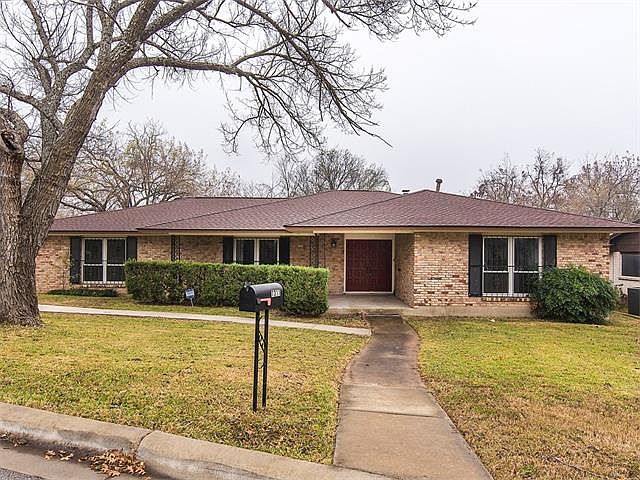 1st image of 7311 Meadowood Dr