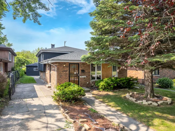 505 E 146th St, Dolton, IL 60419