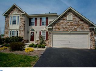 360 Brook Dr, Spring City, PA 19475