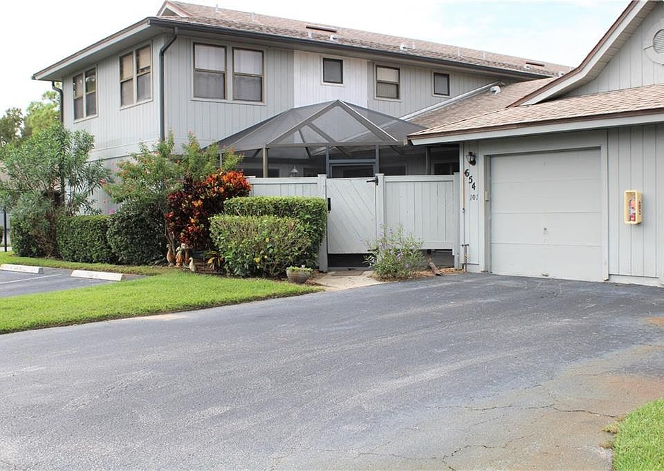 1st image of 654 Centre Ct SW Unit 14-C-1