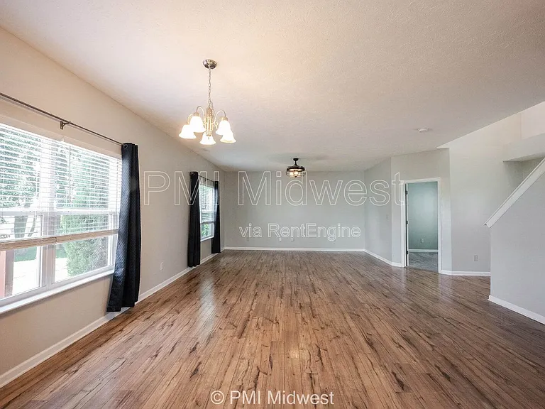 8802 Benjamin Ln — Photo 5