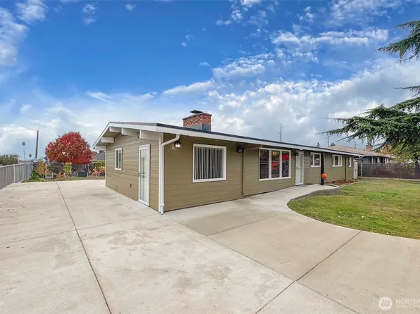 432 N Govan Avenue, Sequim, WA 98382