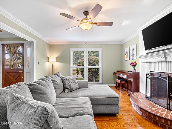 4th image of 3002 Stonebridge Rd