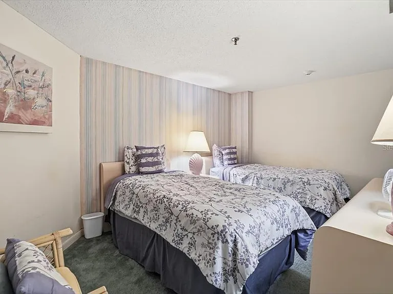 5611 Gulf Of Mexico Dr #3 — Photo 37