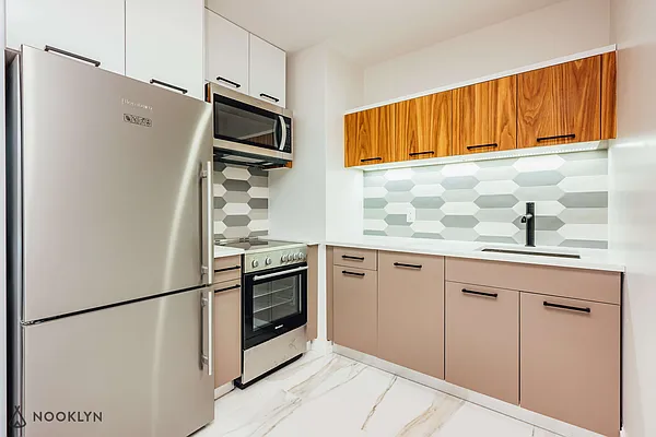 Rented by Nooklyn NYC LLC | media 46