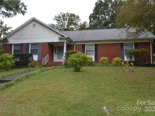 3401 Aspendale Ln, Charlotte, NC 28212