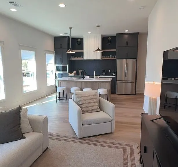 578 Pride Ave — Photo 17