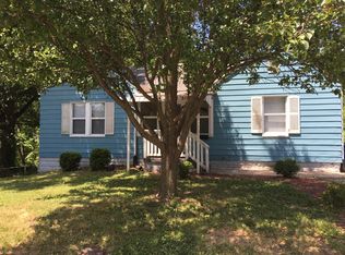 2957 Hillcrest Ave, Alton, IL 62002