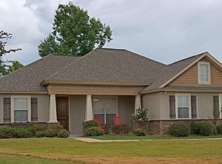 143 Forest Hill Ln, Wetumpka, AL 36093