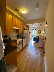 Rented by R New York