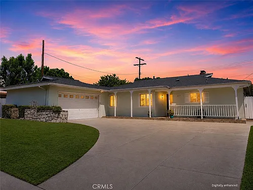 20355 Itasca St Photo 1