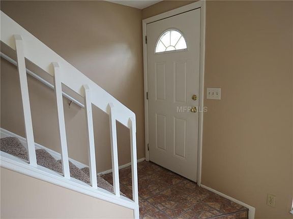 2nd image of 608 Casa Park Ct #C