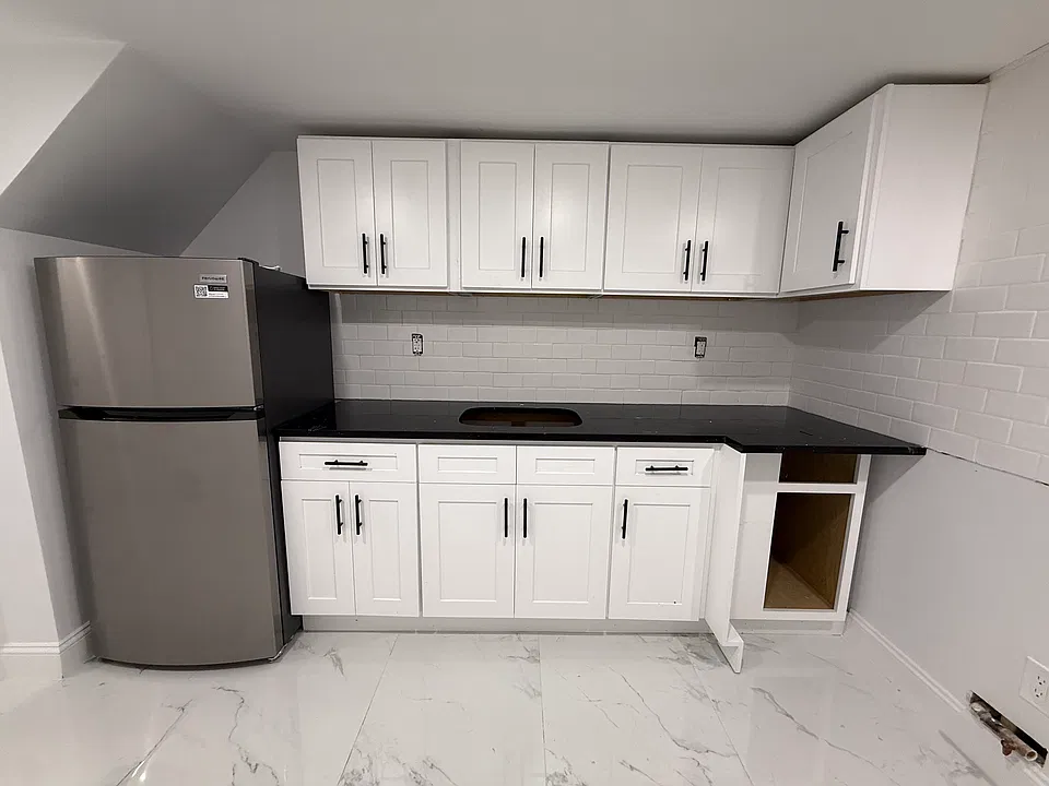 23205 87th Ave #1B