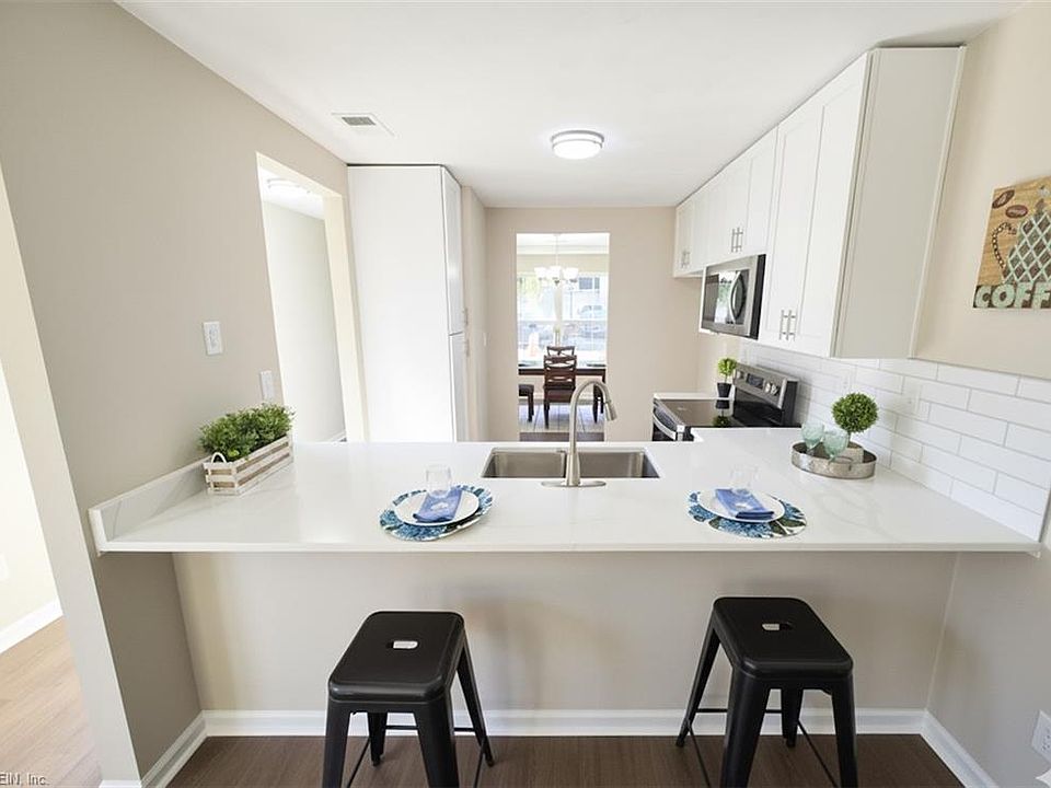 1st image of 6114 Lenoir Cir