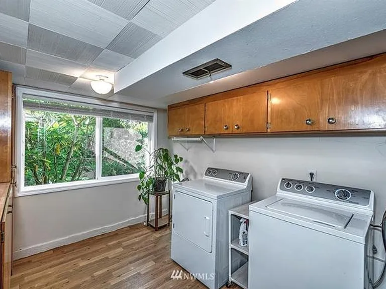 5419 191st St SW — Photo 2