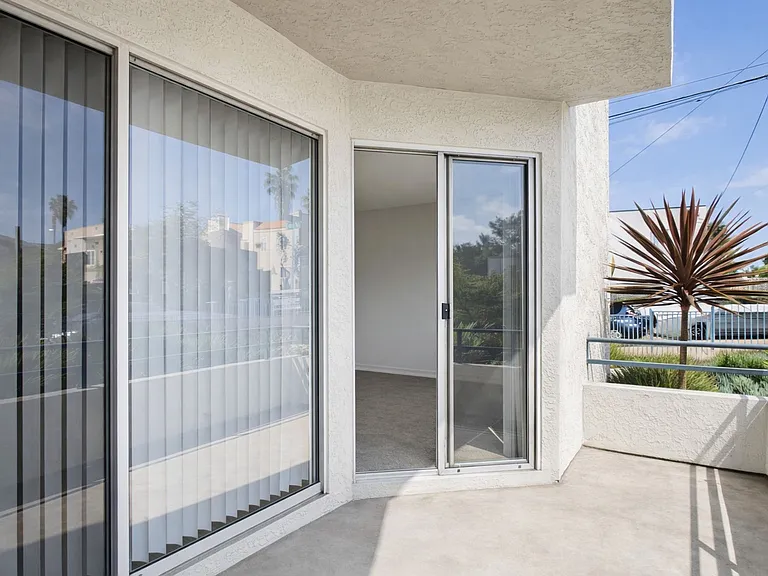 Available Apartment in North Park — Photo 61