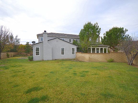 4th image of 26800 Peppertree Dr