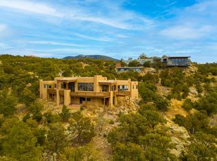 11 Little Arrow Rd, Santa Fe, NM 87505