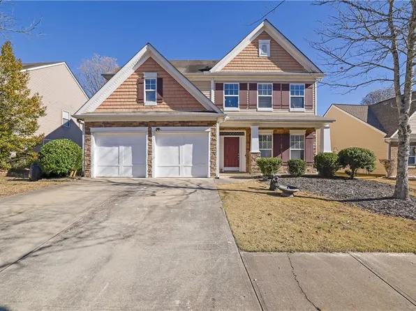 2493 Walnut Tree Ln, Buford, GA 30519