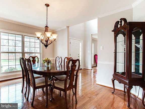 3rd image of 8240 Tall Timber Dr