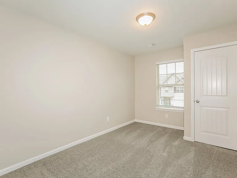 247 Turtle Creek Dr — Photo 13