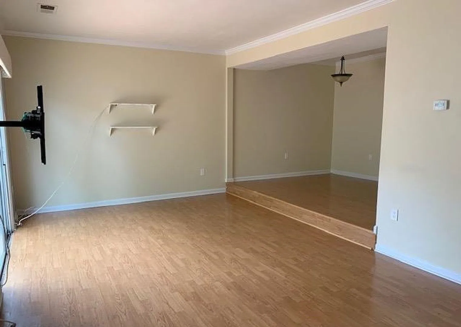 Nice Haymarket Square Townhouse — Photo 4