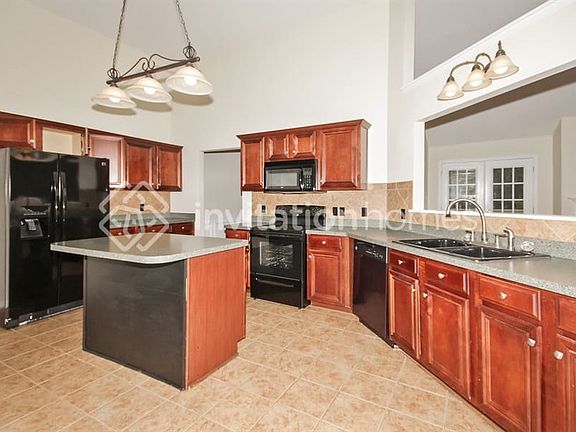 5th image of 6604 Misty Springs Ln