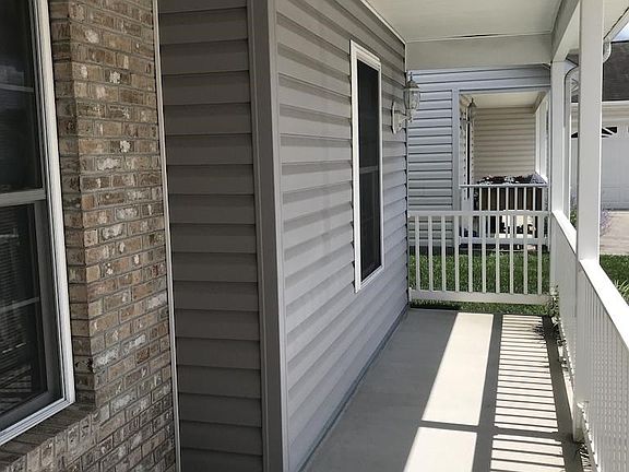 4th image of 354 Peachtree Ln