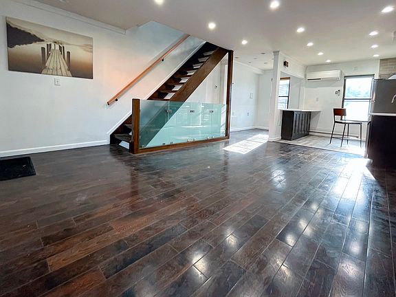 3rd image of 126 11th St #1A