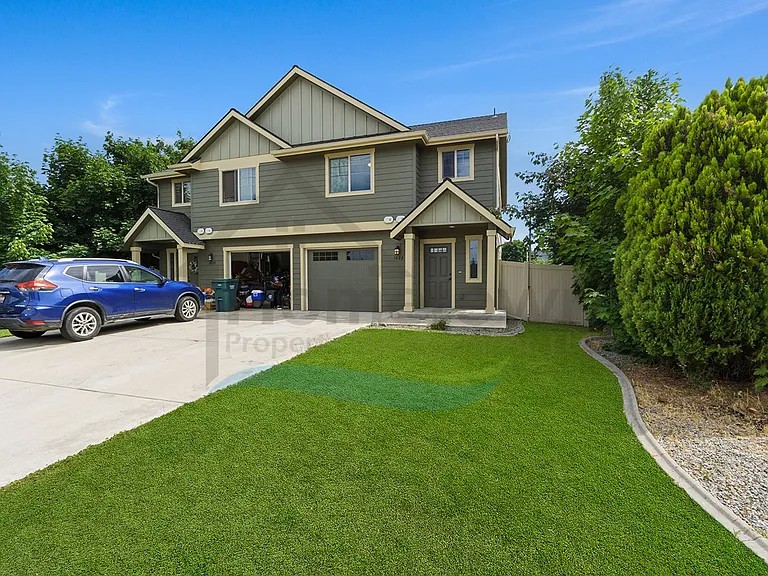 1622 E 3rd Ave — Photo 30