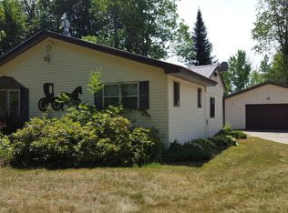 8696 Grassmere Ct, Mancelona, MI 49659