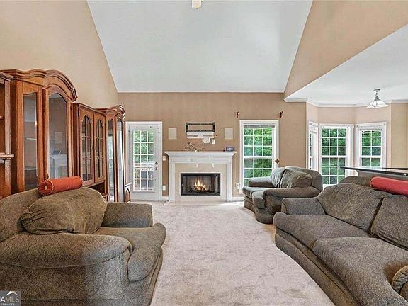 5th image of 2871 Weatherstone Cir SE