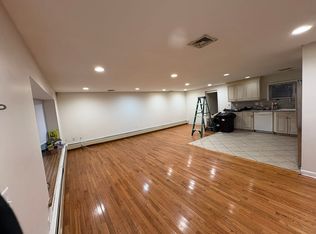 32 Maiden Ln Unit 1, Little Ferry, NJ 07643