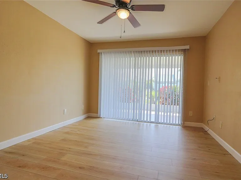 6250 Timberwood Cir #101 — Photo 15