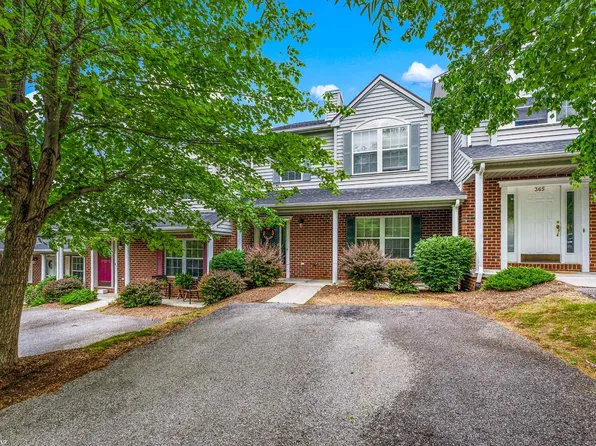 375 Oaktree Blvd, Christiansburg, VA 24073