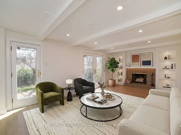 29 Colonsay Rd — Photo 6