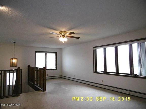 2nd image of 389 Shannon Dr