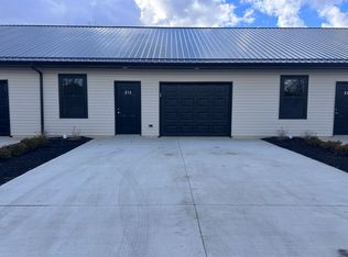 213 Oakwood Ave, Celina, OH 45822