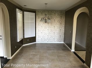 2964 E Sierra Ave, Tulare, CA