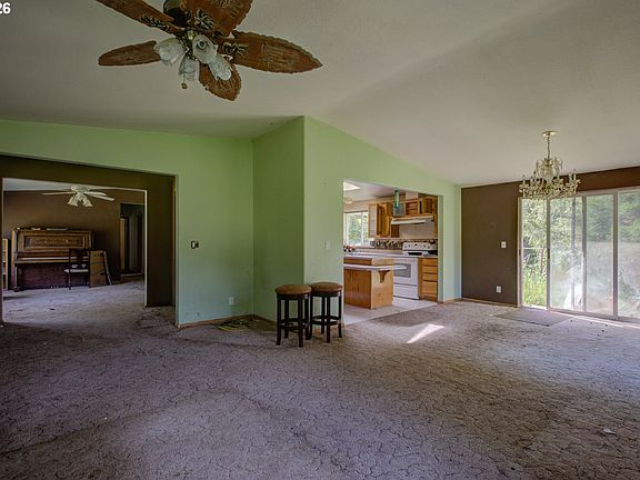 5th image of 13339 N Myrtle Rd