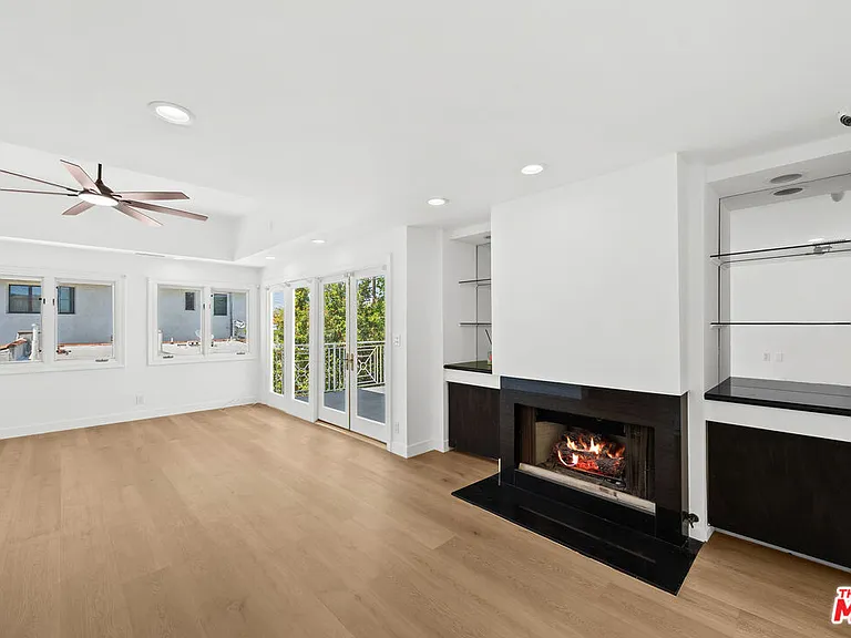 244 S Almont Dr — Photo 53