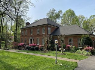 300 Rivers Bend Cir, Chester, VA 23836